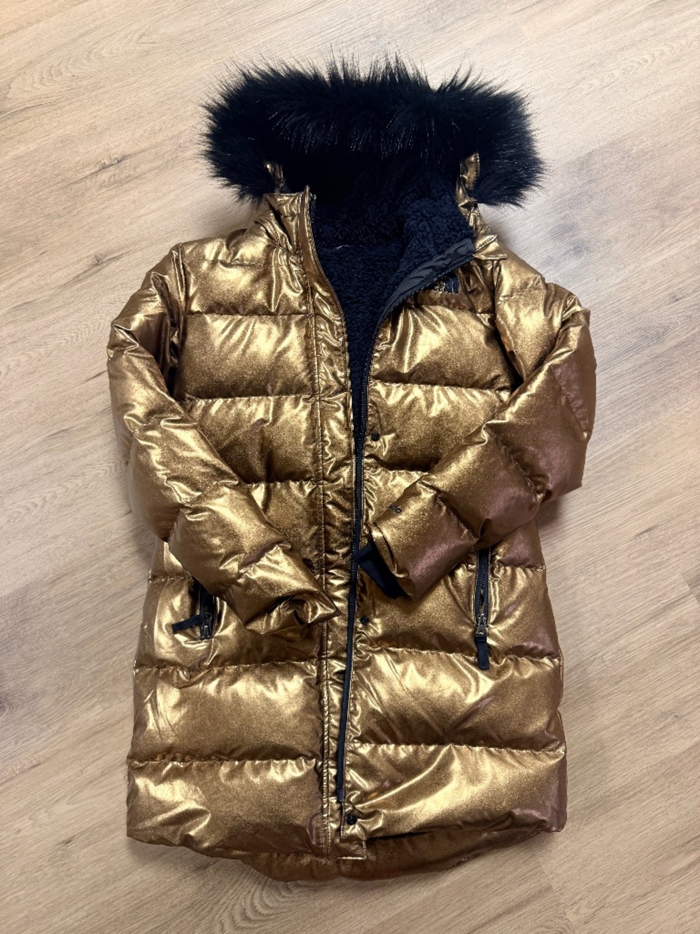 North Face Metallic Gold Winter Puffer Coat size 12 -  Excellent / Like New
